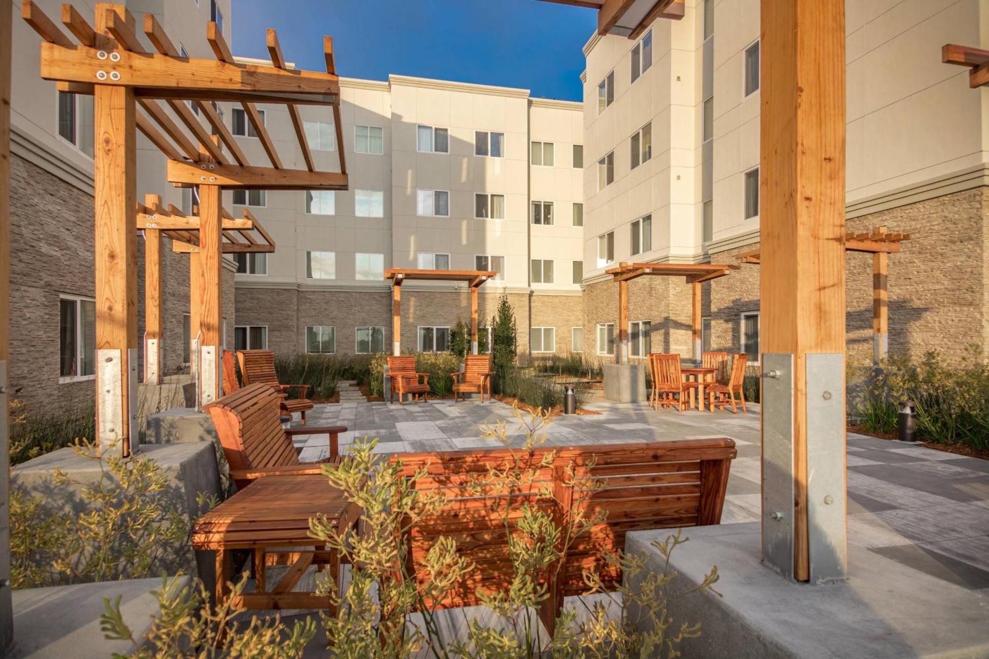 Fairfield Inn & Suites By Marriott San Jose North/Silicon Valley Екстер'єр фото